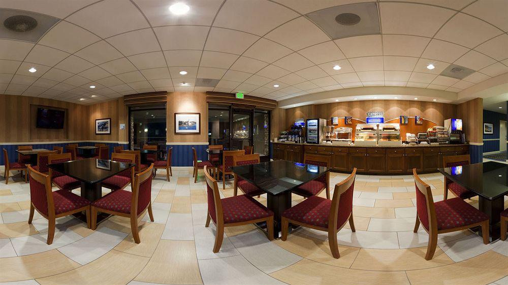 Holiday Inn Express Hotel & Suites Santa Cruz By Ihg Eksteriør bilde