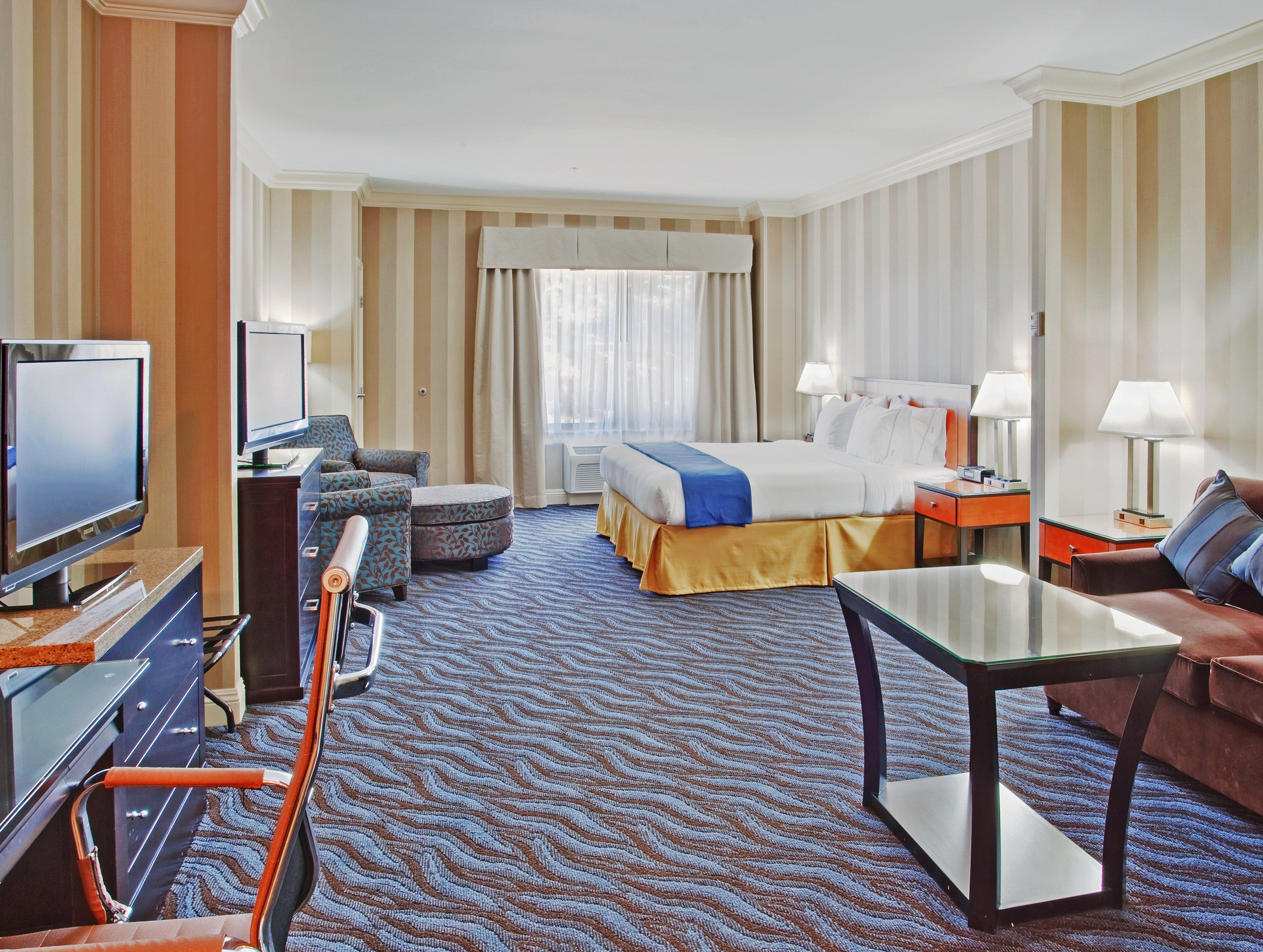 Holiday Inn Express Hotel & Suites Santa Cruz By Ihg Eksteriør bilde