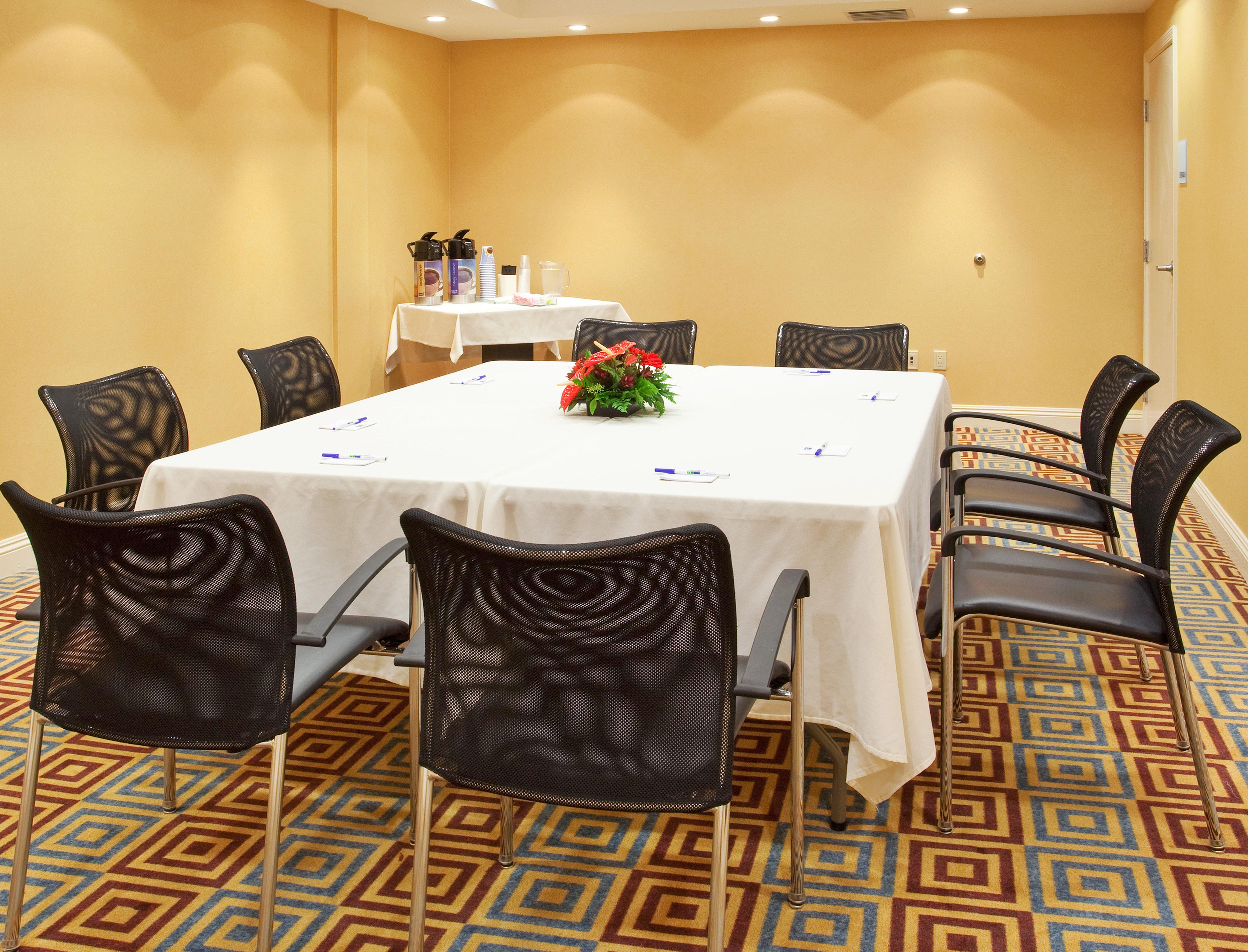 Holiday Inn Express Hotel & Suites Santa Cruz By Ihg Eksteriør bilde